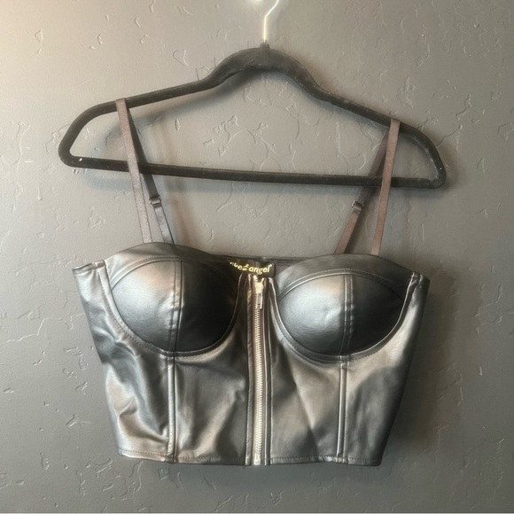 Like and Angel women crop top Size:L color black - Picture 1 of 8